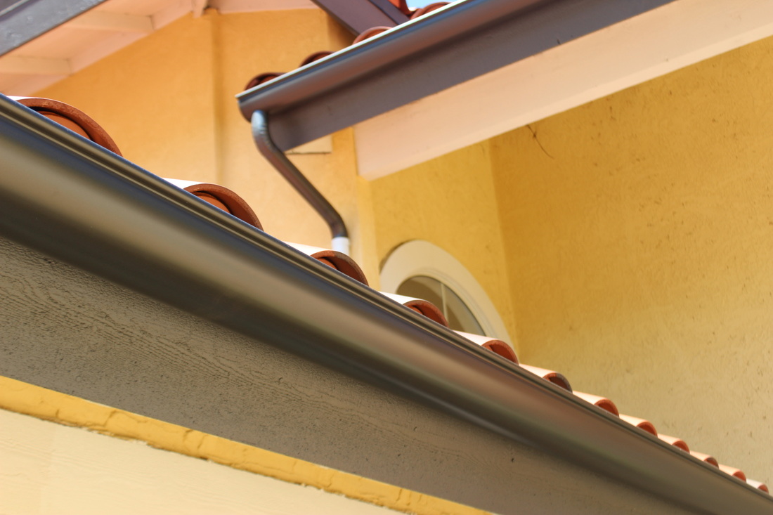 Eavestrough Repair